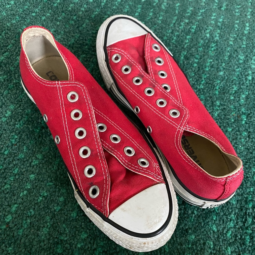 RED CONVERSE ALL STAR ❤️